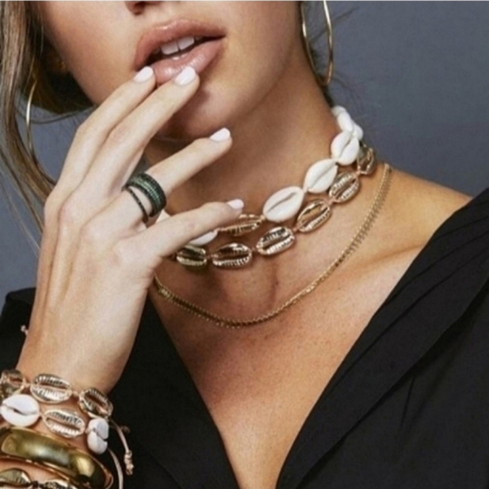 Free People Silver Cowrie Shell Necklace